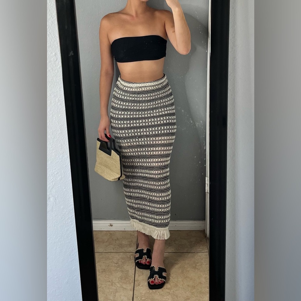 Cream & black crochet fringe swim coverup skirt S| resort boho vacation festival - Picture 5 of 13